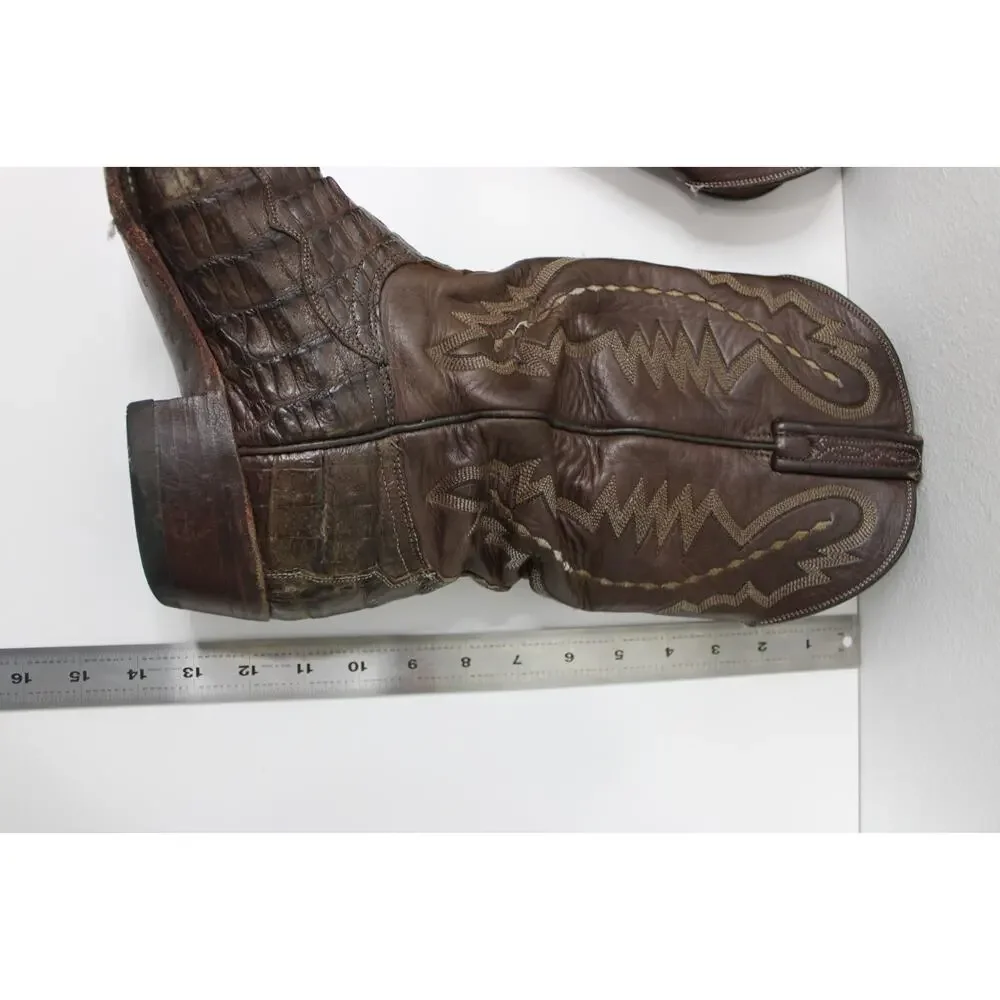 Lucchese pre owned